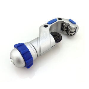 CT-532 Roller Tube Cutter for 3/16" to 1-1/4" Copper Pipe